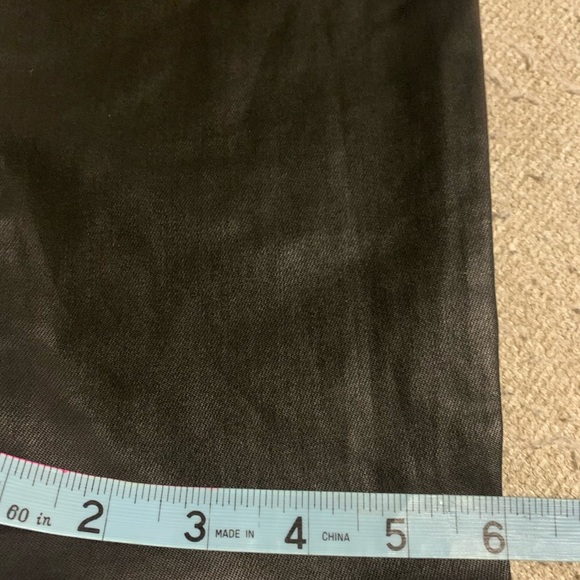 Loft “leather” pants in BLACK. Women’s 12/31 $22 - Picture 3 of 7